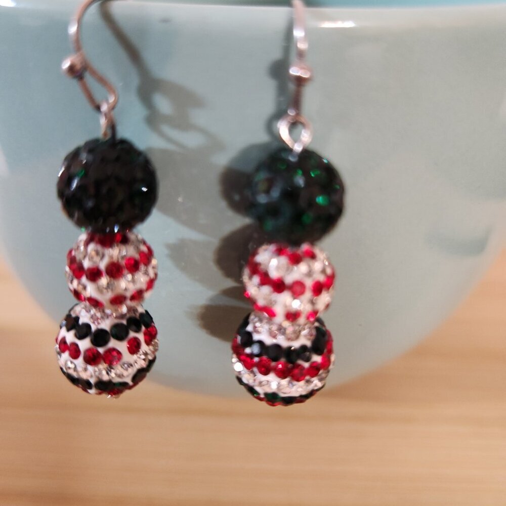 Hand Crafted Earrings Dangle Pierced Rhinestone Green Red Silver Christmas 1 1/2 - Picture 5 of 6